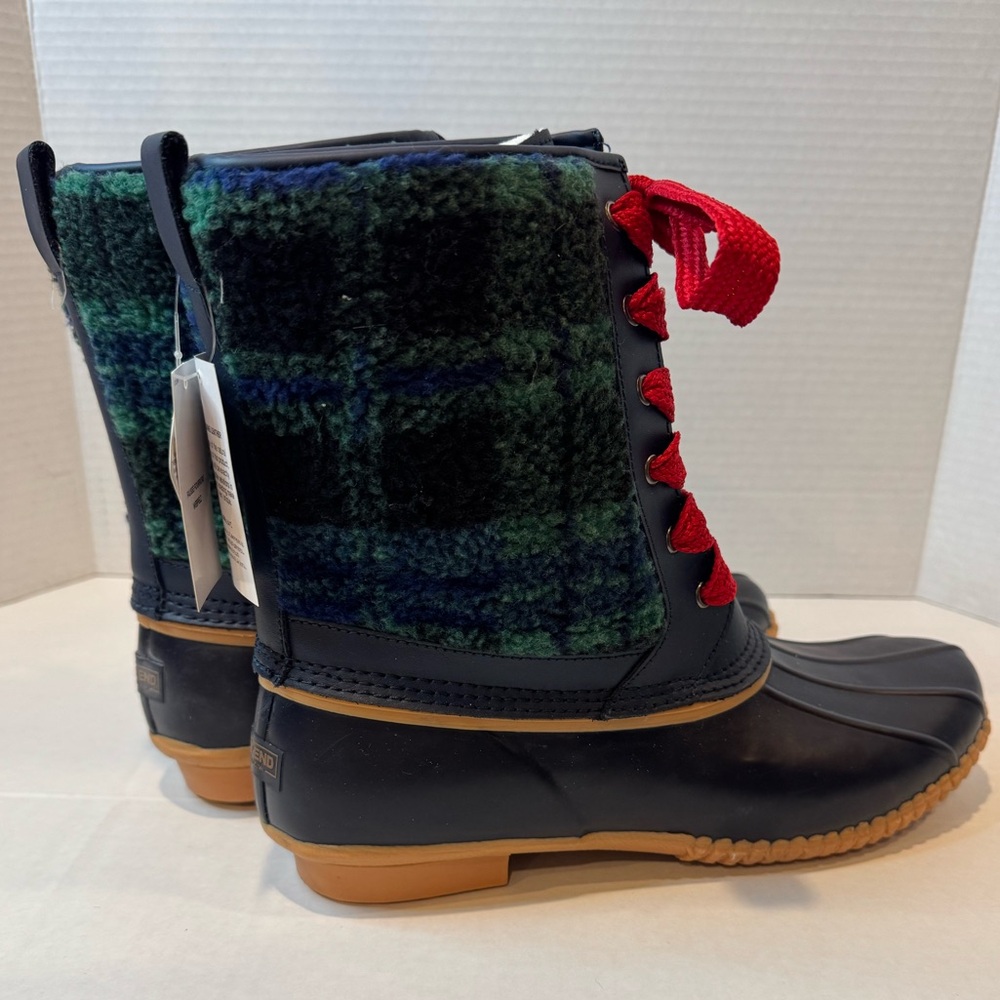 Land's End Womens Insulated Sherpa Fleece Lined Duck Boots Blackwatch Plaid 9.5B